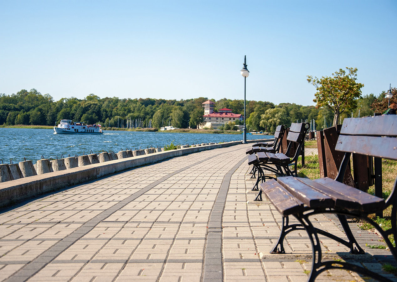 Toronto Real Estate - Lawrence Lau, Broker